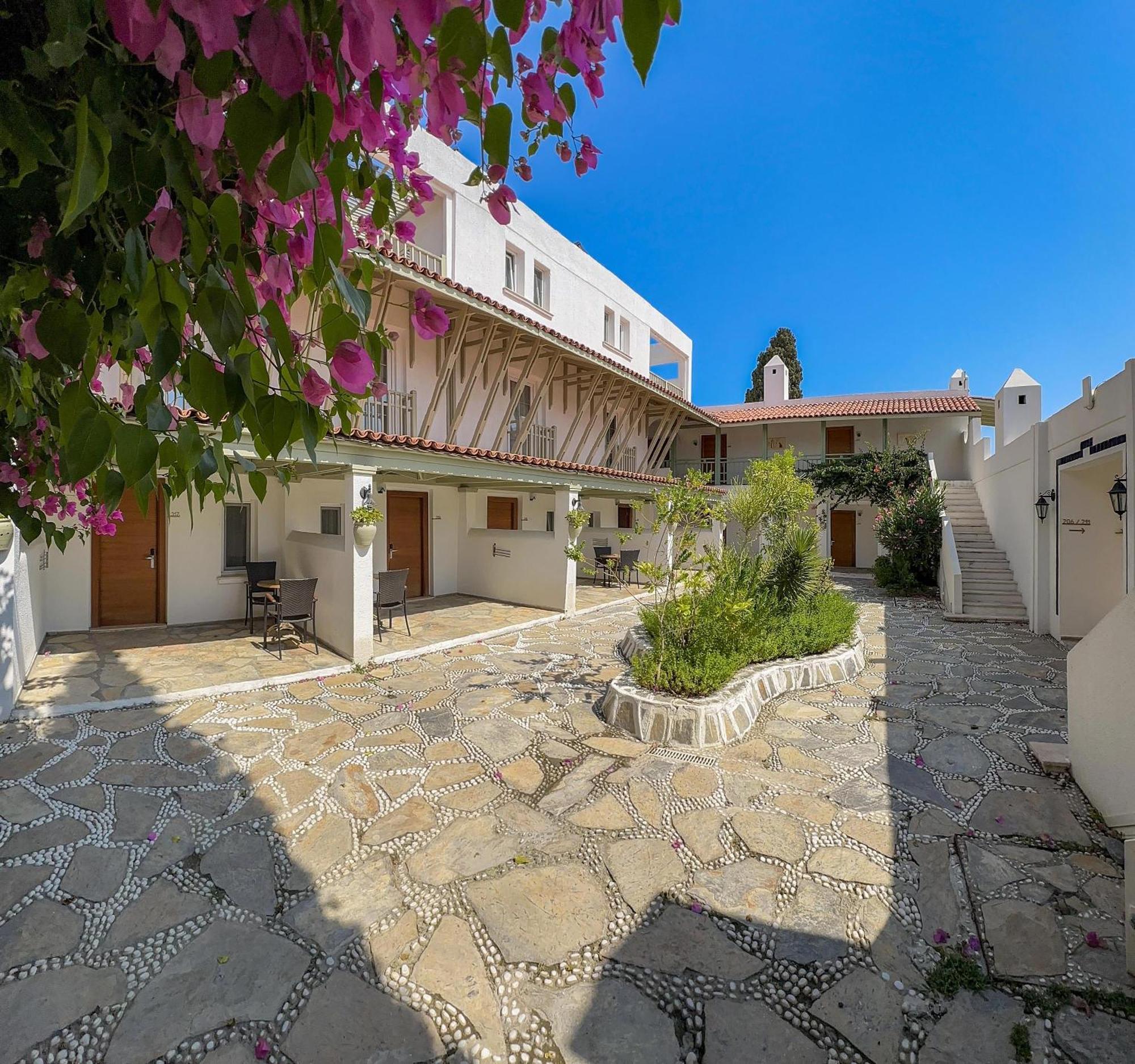 Manastir Hotel & Suites Bodrum Exterior photo